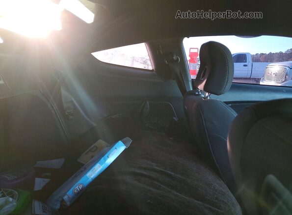 1FA6P8CF8G5245099 2016 FORD MUSTANG Silver Widok tylnych siedzeń
