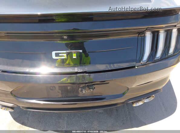 1FA6P8CF8J5130042 2018 FORD MUSTANG Черный Вид спереди