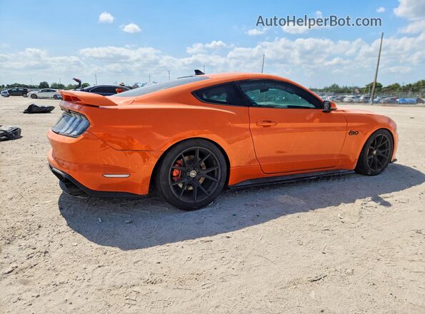 1FA6P8CF8L5161360 2020 FORD MUSTANG Orange Rear right