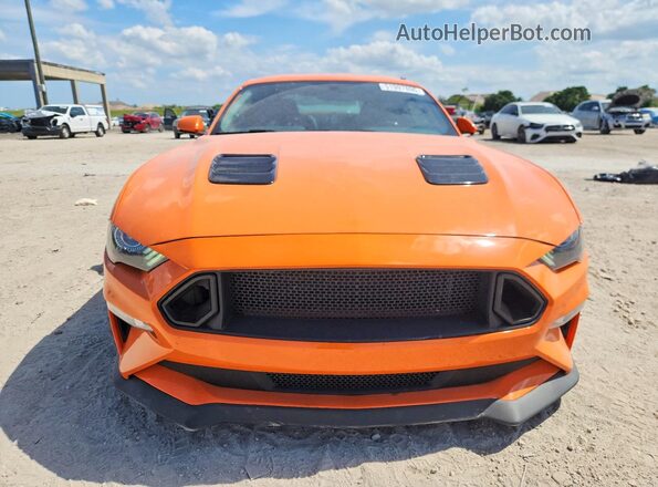 1FA6P8CF8L5161360 2020 FORD MUSTANG Orange Front view