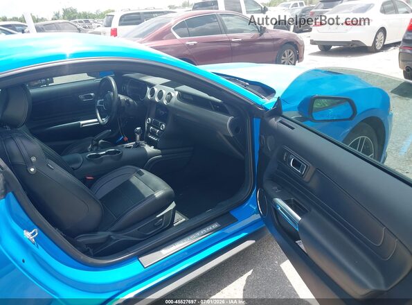 1FA6P8CF8P5304975 2023 FORD MUSTANG Blue Widok wnętrza z przodu