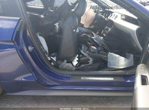 1FA6P8CF9G5227601 2016 FORD MUSTANG Синий Вид салона спереди