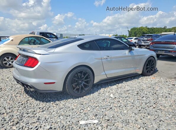 1FA6P8CF9K5174052 2019 FORD MUSTANG Серебряный Задняя правая четверть