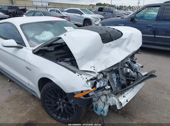 1FA6P8CF9L5176725 2020 FORD MUSTANG Белый Вид спереди