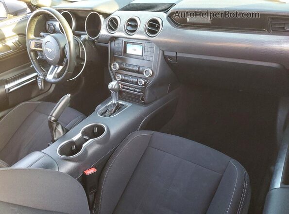 1FA6P8CF9M5140275 2021 FORD MUSTANG Gray Vista del salpicadero