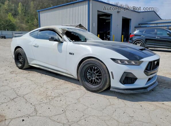 1FA6P8CF9R5435464 2024 FORD MUSTANG White Delantero derecho