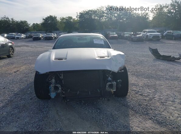 1FA6P8CFXJ5107622 2018 FORD MUSTANG Silver Vista interior trasera