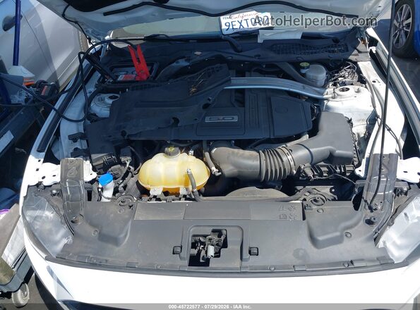 1FA6P8CFXN5128685 2022 FORD MUSTANG Белый Вид сзади