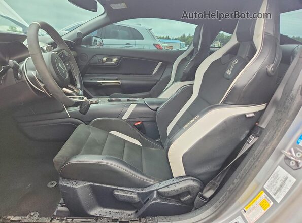 1FA6P8SJXM5503818 2021 FORD MUSTANG Silver Widok wnętrza z przodu