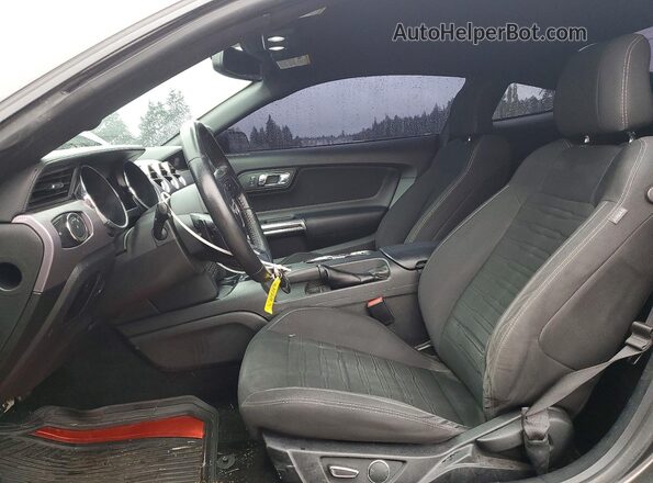 1FA6P8TH0H5318968 2017 FORD MUSTANG Gray წინა სალონის ხედი