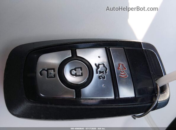 1FA6P8TH0J5174120 2018 FORD MUSTANG Серый Вид панели приборов