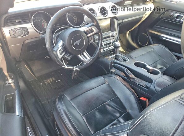 1FA6P8TH0K5103100 2019 FORD MUSTANG Red Vista del salpicadero