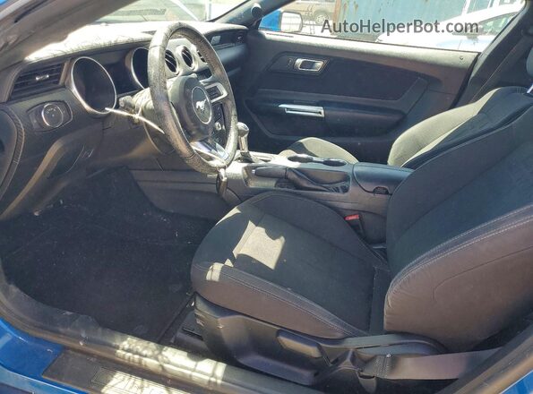1FA6P8TH0M5125875 2021 FORD MUSTANG Синий Вид салона спереди