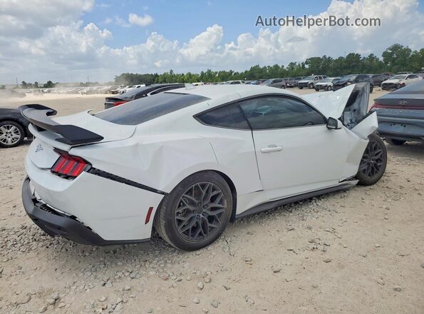1FA6P8TH0S5124836 2025 FORD MUSTANG White Tył prawy