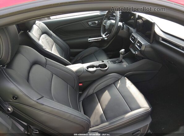 1FA6P8TH0T5111599 2026 FORD MUSTANG Red Widok wnętrza z przodu