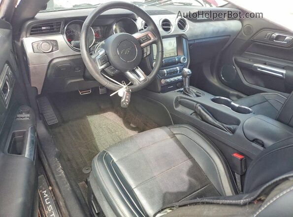 1FA6P8TH1G5205786 2016 FORD MUSTANG Red Widok deski rozdzielczej