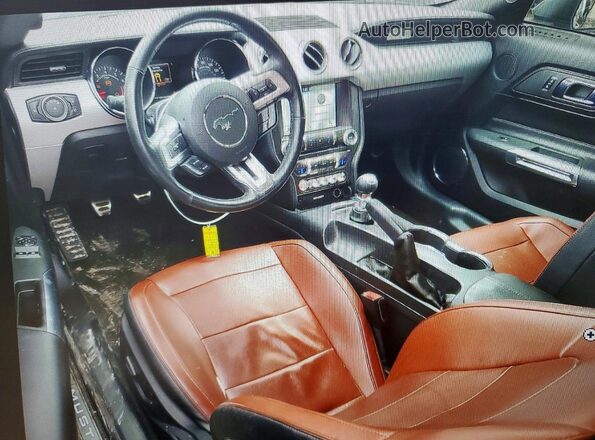 1FA6P8TH1G5260688 2016 FORD MUSTANG Charcoal Առջևի վահանակի տեսք