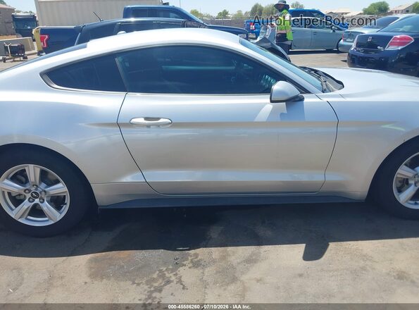 1FA6P8TH1K5119032 2019 FORD MUSTANG Silver Vista interior de 360 grados