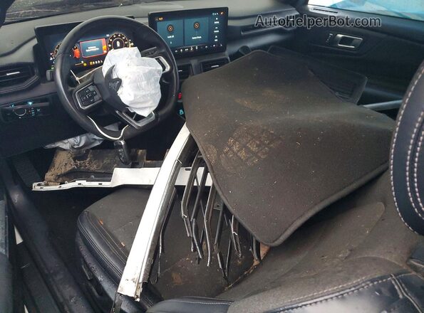 1FA6P8TH1R5130672 2024 FORD MUSTANG Белый Вид панели приборов