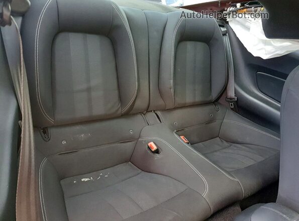 1FA6P8TH2J5116722 2018 FORD MUSTANG Red Vista de los asientos traseros