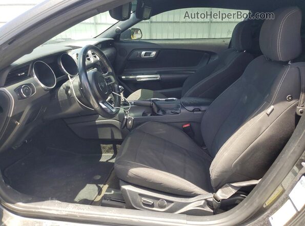 1FA6P8TH2J5118602 2018 FORD MUSTANG Угольный Вид салона спереди