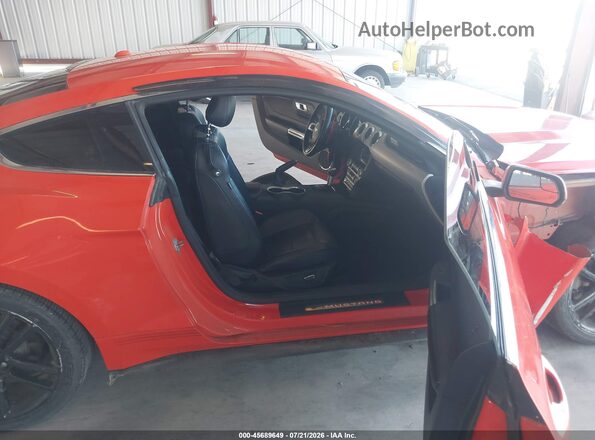 1FA6P8TH3G5245481 2016 FORD MUSTANG Оранжевый Вид салона спереди
