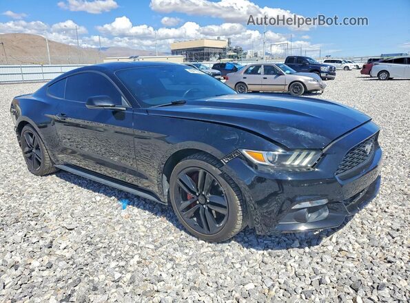 1FA6P8TH3G5318154 2016 FORD MUSTANG Black Przód prawy