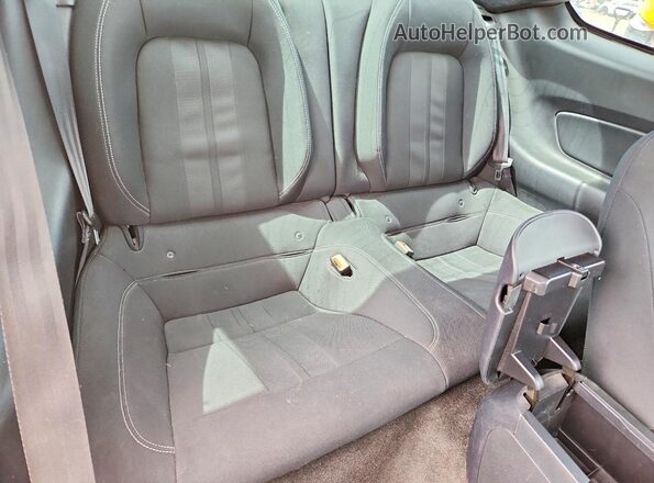 1FA6P8TH3J5163726 2018 FORD MUSTANG Угольный Вид задних сидений