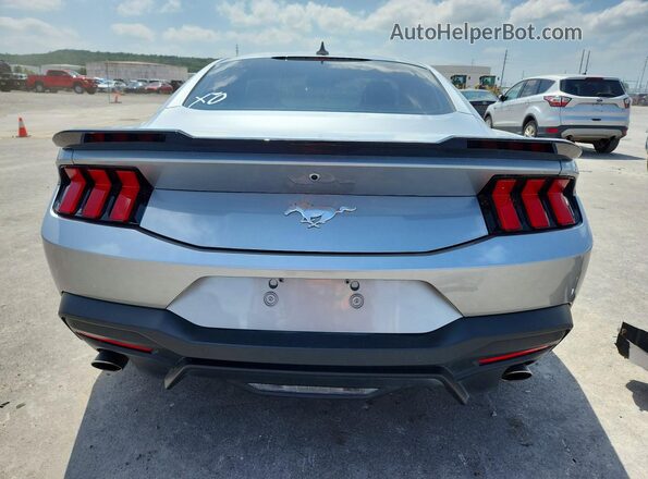 1FA6P8TH3R5126140 2024 FORD MUSTANG Silver Widok z tyłu