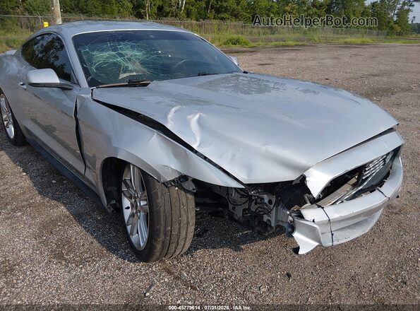 1FA6P8TH4G5289277 2016 FORD MUSTANG Silver Widok z przodu