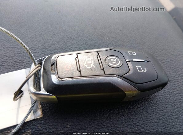 1FA6P8TH4G5289277 2016 FORD MUSTANG Silver Widok deski rozdzielczej
