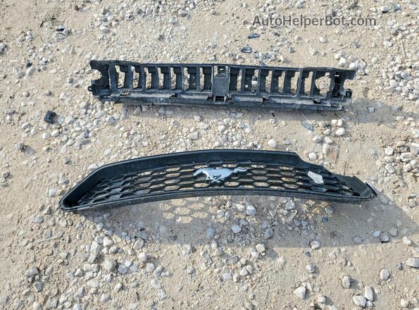 1FA6P8TH4J5117208 2018 FORD MUSTANG Black Շարժիչի բաժամունքի տեսք