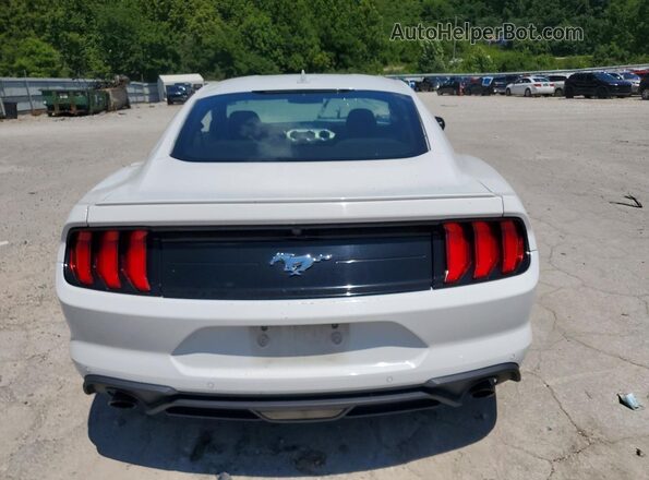 1FA6P8TH4L5136845 2020 FORD MUSTANG Белый Вид сзади