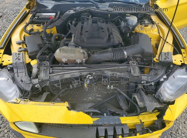1FA6P8TH5J5147012 2018 FORD MUSTANG Yellow Вид задньої частини салону