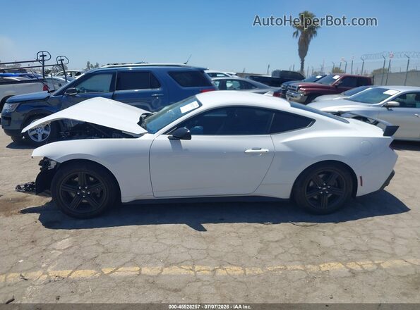 1FA6P8TH5S5130227 2025 FORD MUSTANG White Widok wnętrza 360 stopni