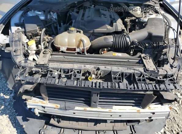 1FA6P8TH6G5301154 2016 FORD MUSTANG Серебряный Вид задней части салона