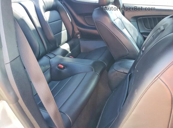 1FA6P8TH6G5301154 2016 FORD MUSTANG Серебряный Вид задних сидений