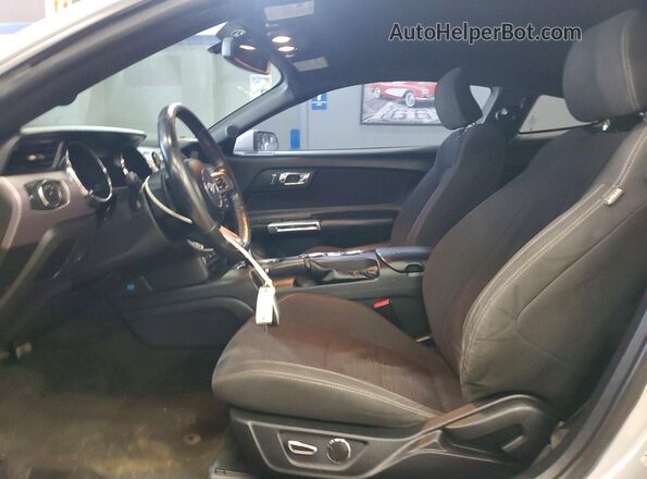 1FA6P8TH6H5305352 2017 FORD MUSTANG Silver Vista interior delantera