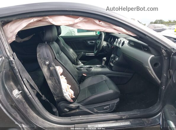 1FA6P8TH7H5322905 2017 FORD MUSTANG Серый Вид салона спереди