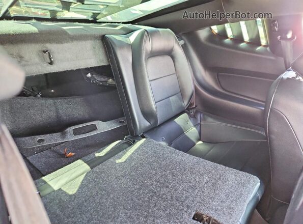 1FA6P8TH7N5147616 2022 FORD MUSTANG White Vista de los asientos traseros