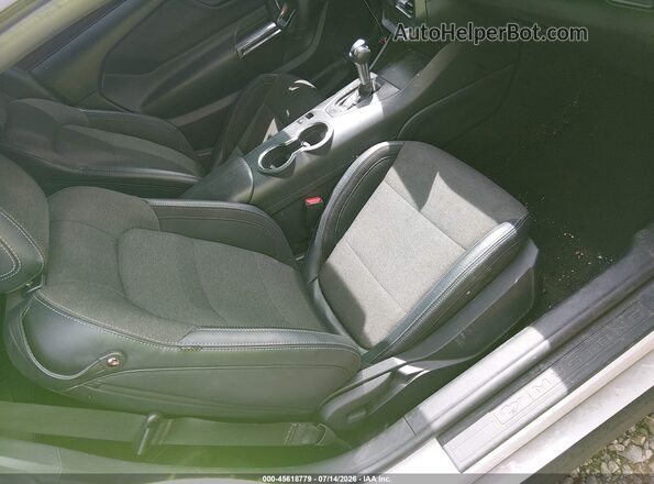 1FA6P8TH7R5107798 2024 FORD MUSTANG White Front interior view