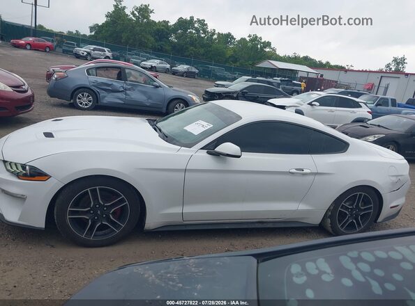 1FA6P8TH8L5139084 2020 FORD MUSTANG White Widok wnętrza 360 stopni