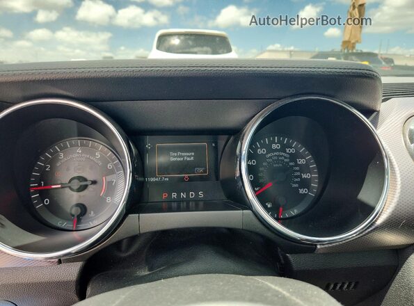 1FA6P8TH9H5231683 2017 FORD MUSTANG Blue Սարքավորումների վահանակի տեսք