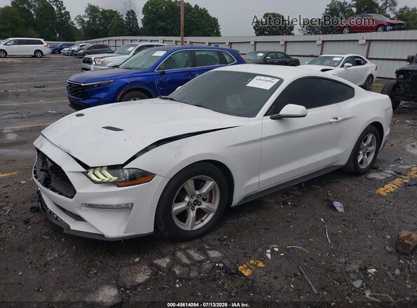 1FA6P8TH9J5185522 2018 FORD MUSTANG White Vista tres cuartos delantera izquierda