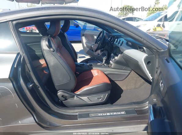 1FA6P8THXG5261208 2016 FORD MUSTANG Gray Front interior view