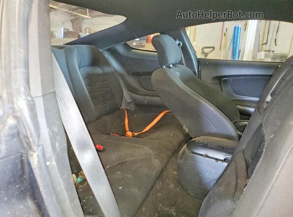 1FA6P8THXH5270038 2017 FORD MUSTANG Gray Rear seats view