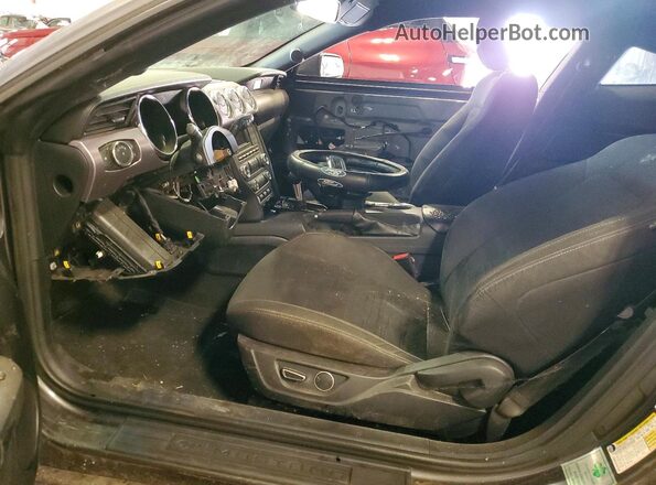 1FA6P8THXH5270038 2017 FORD MUSTANG Gray Front interior view