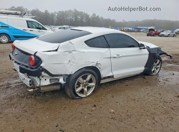 1FA6P8THXJ5114703 2018 FORD MUSTANG White Tył prawy