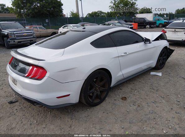 1FA6P8THXJ5162492 2018 FORD MUSTANG Белый Задняя правая четверть