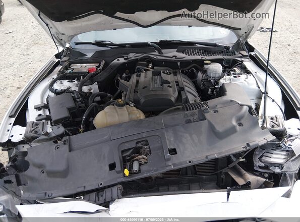 1FA6P8THXJ5162492 2018 FORD MUSTANG Белый Вид сзади